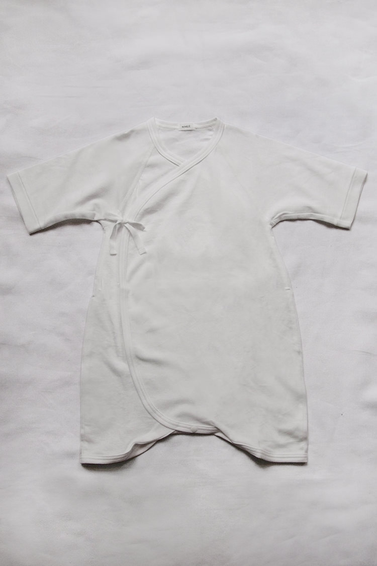 Baby kimono onesie for 6 month old by Makie "Hadagi 6m" in white