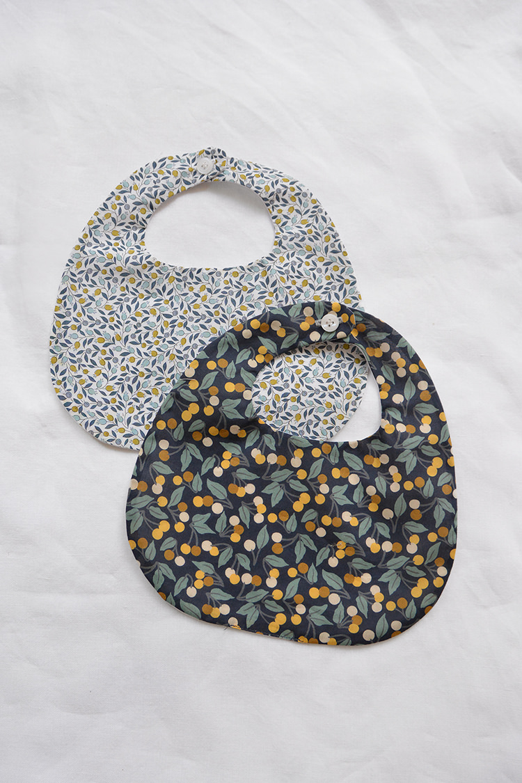 Makie Bib 100% Cotton