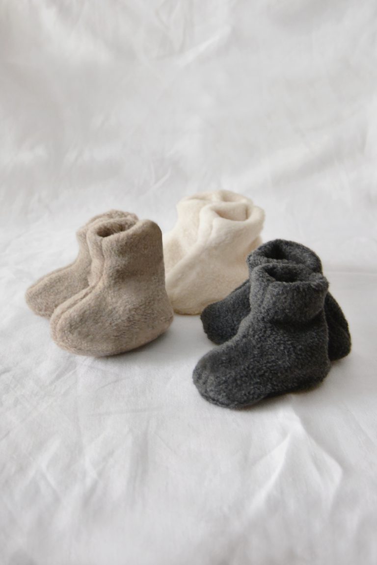 MAKIE Unisex Winter Newborn Fleece Booties Newborn Fleece Booties