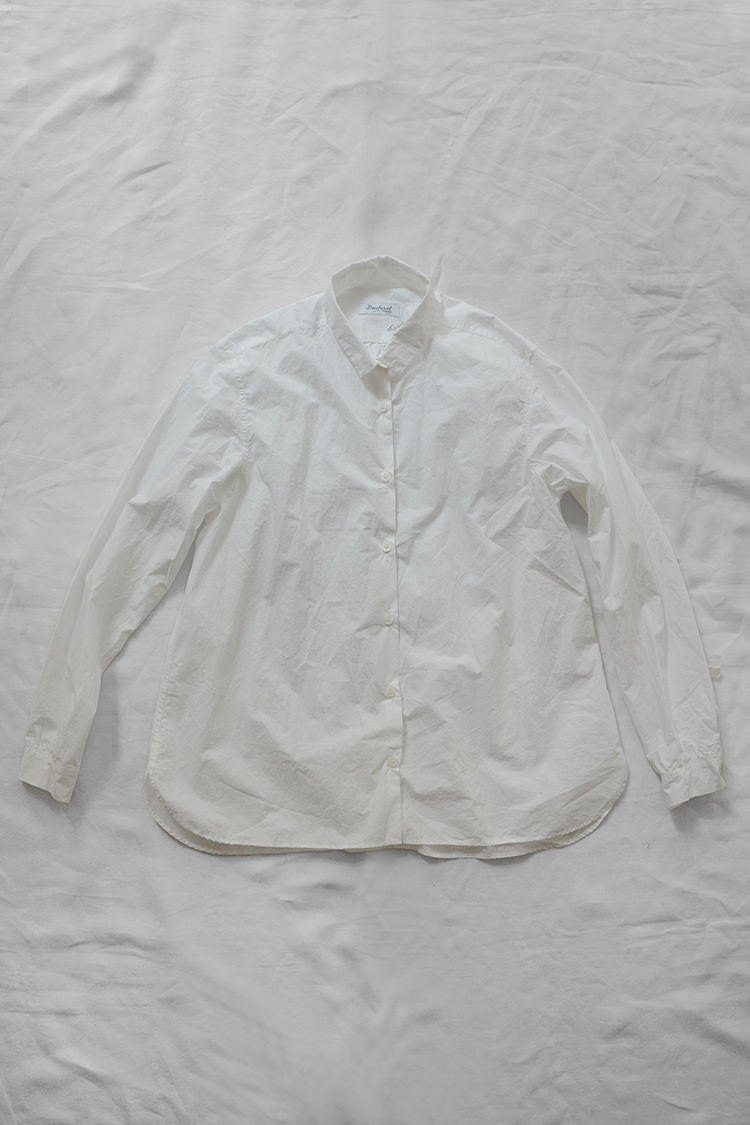Bergfabel Loose Shirt White - Makie. Main.