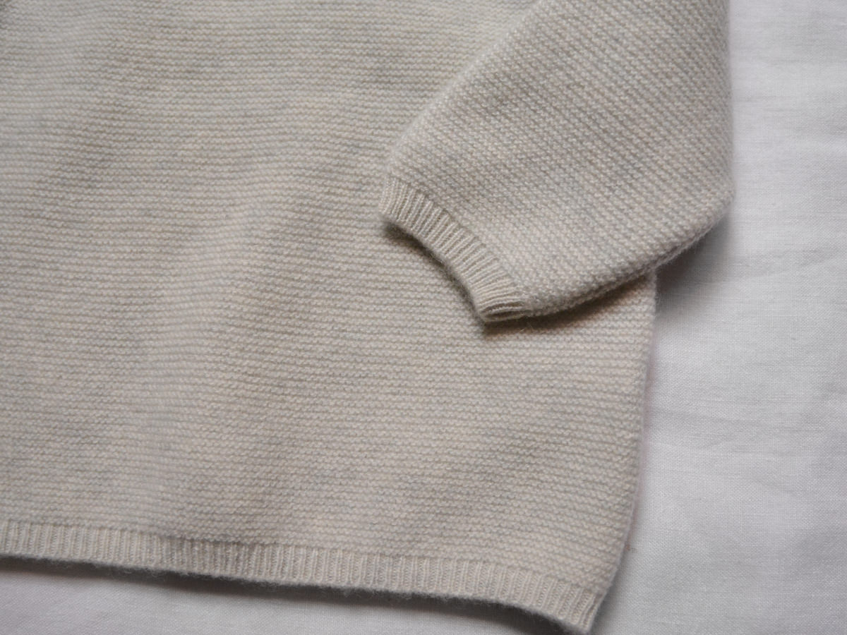 MAKIE Cashmere Top Gema - Ice - Fine Knit Cashmere Baby Sweater