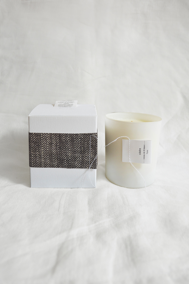 Cousu de fil Blanc, Candle