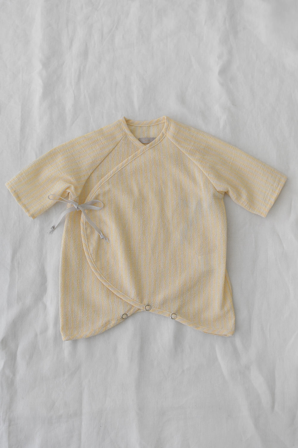 Onesie Skylar - Yellow Pinstripe. Main.