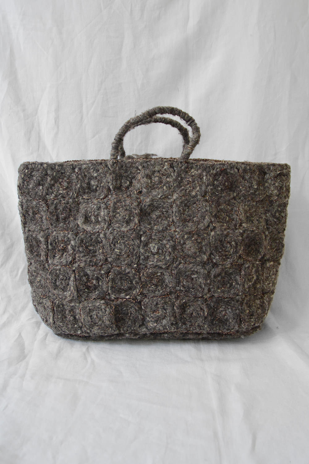 Sophie Digard Paris, Carded Wool Bag - Grise - Makie. Top.
