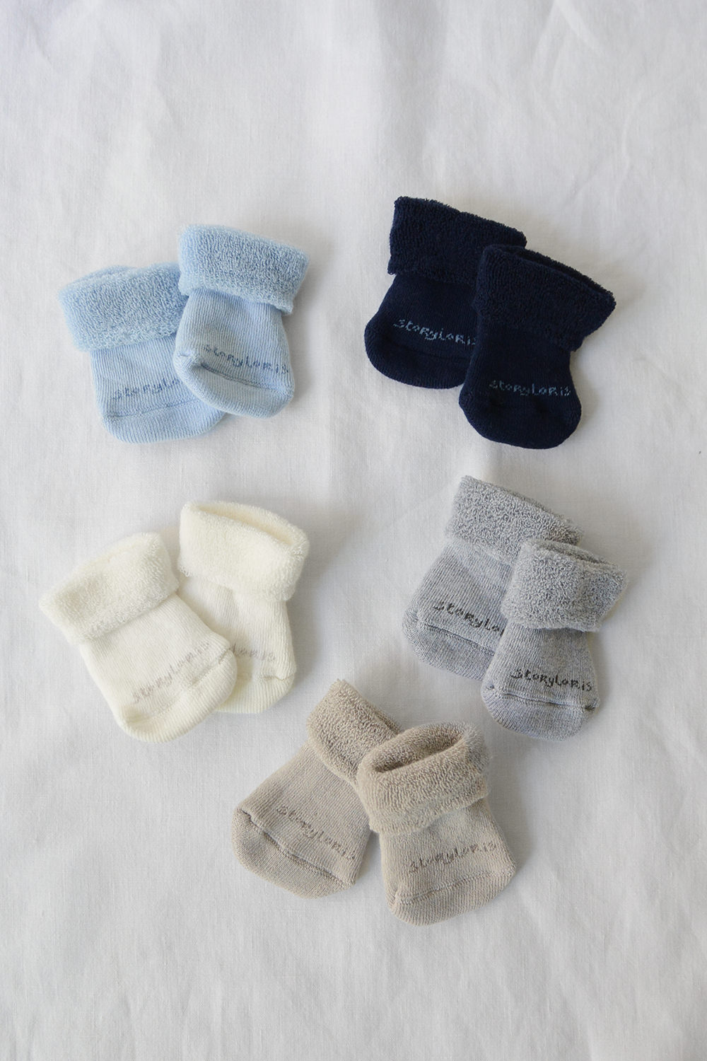 Story Loris Pile Socks Baby Top Picture