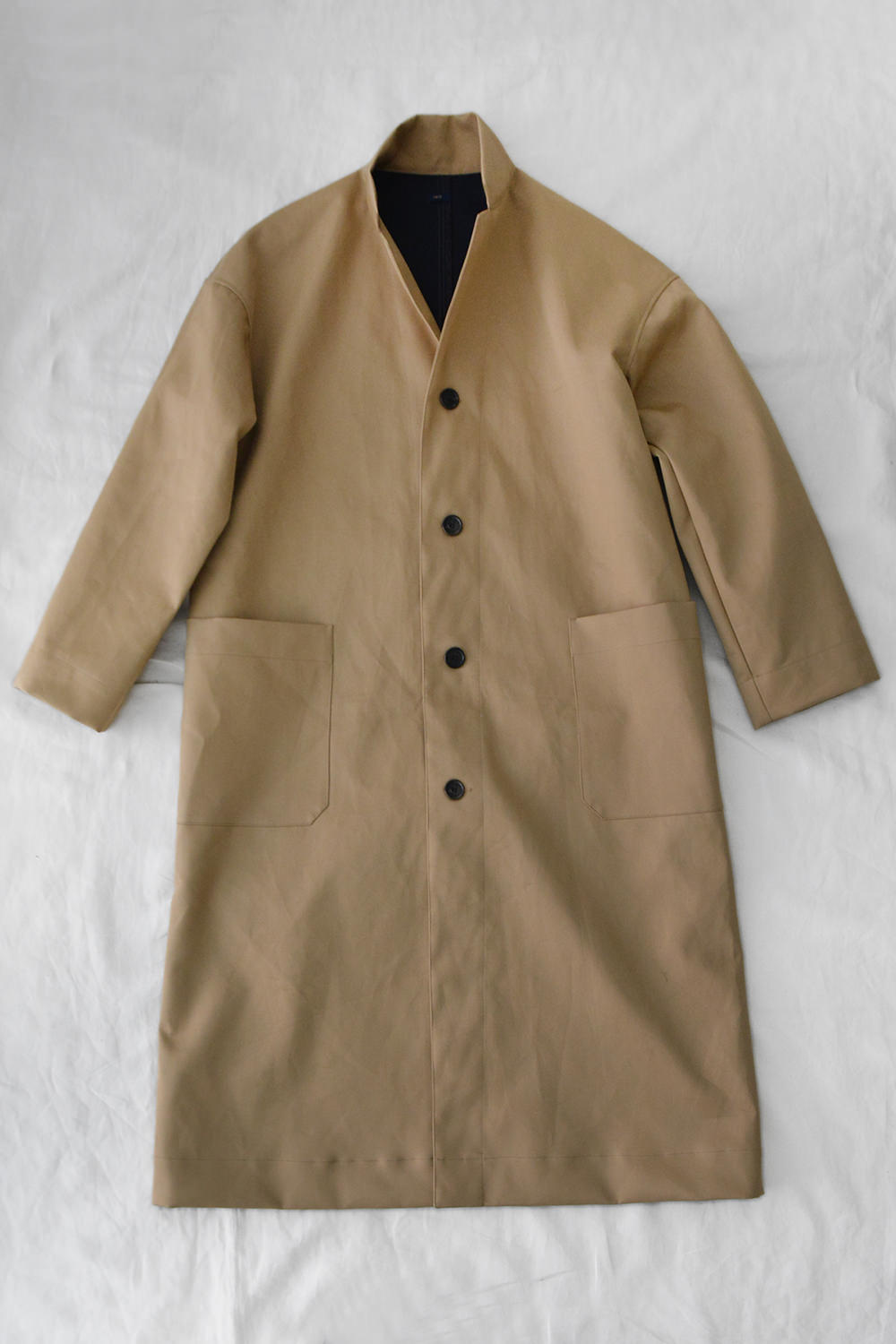 MAKIE, Coat Parker - Beige. Water Resistant Long Coat by Makie. Main