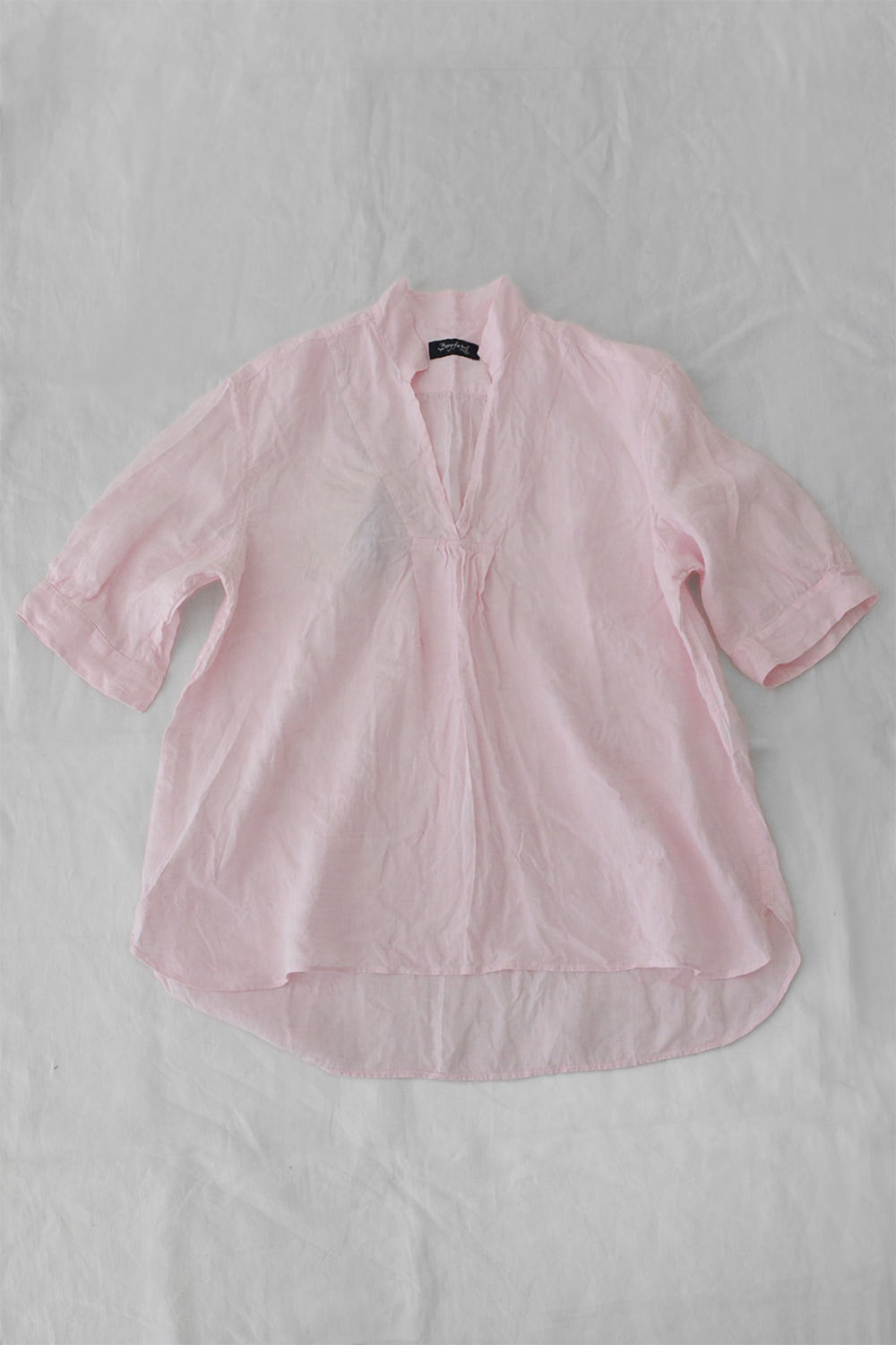 Bergfabel, Tyrol V Collar Shirt - Rose. Makie. Main.