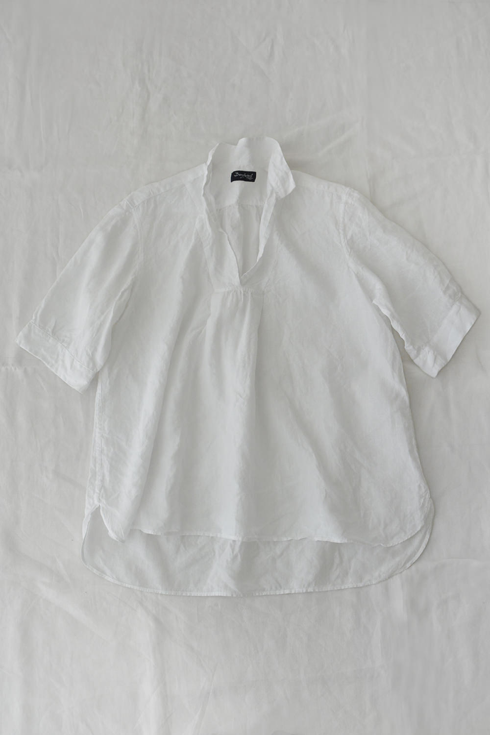 Bergfabel, Tyrol V Collar Shirt - White. Makie. Main.