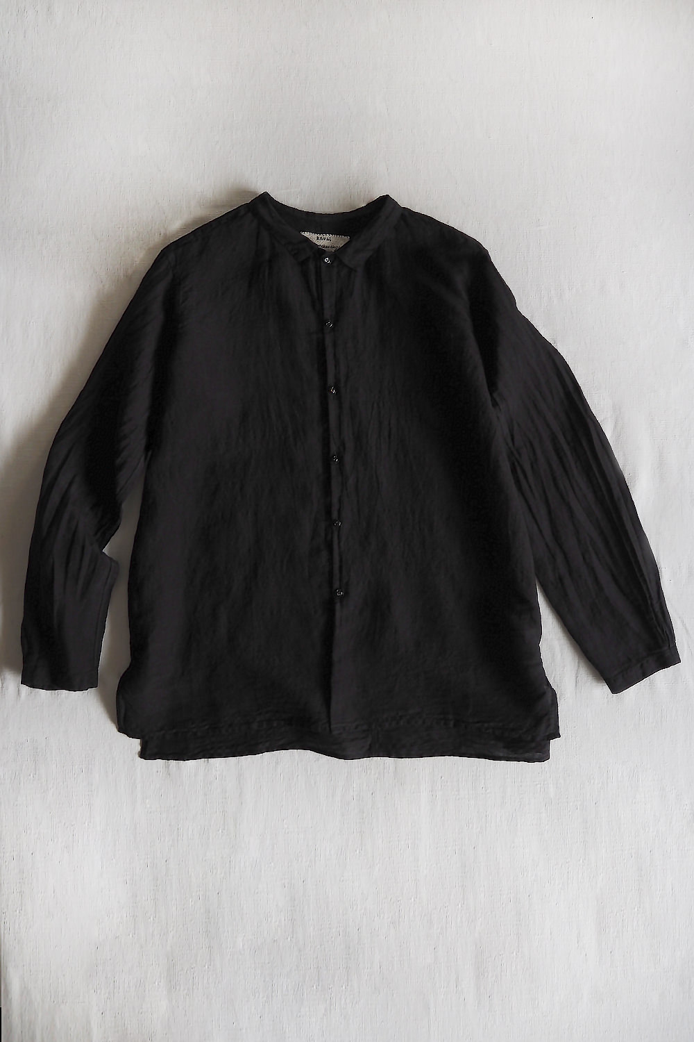 Kaval Small Collar Shirt Black Top Picture