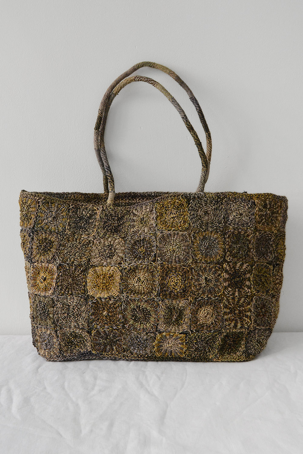 Sophie Digard Large Raffia Mosaic - Moss. Makie - Main.