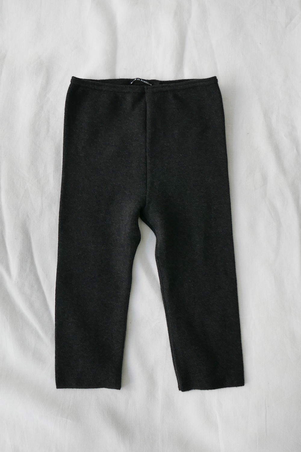 Album di Famiglia, Franci JP Leggings - Almost Black - Makie. Main.
