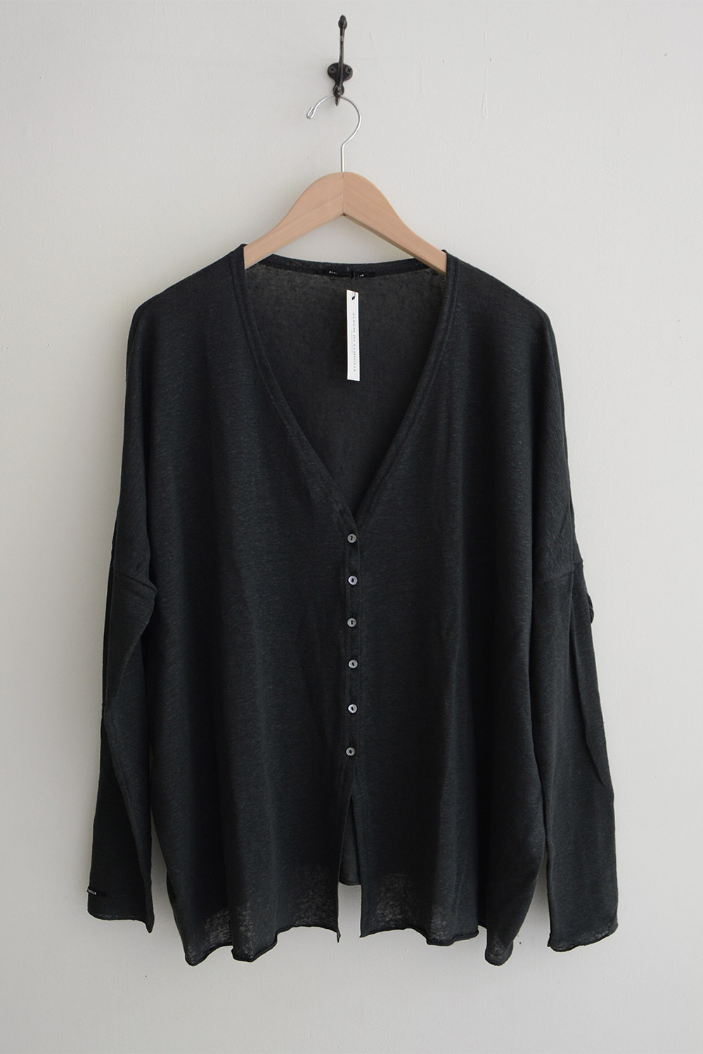 album di famiglia linen cardigan charcoal top picture