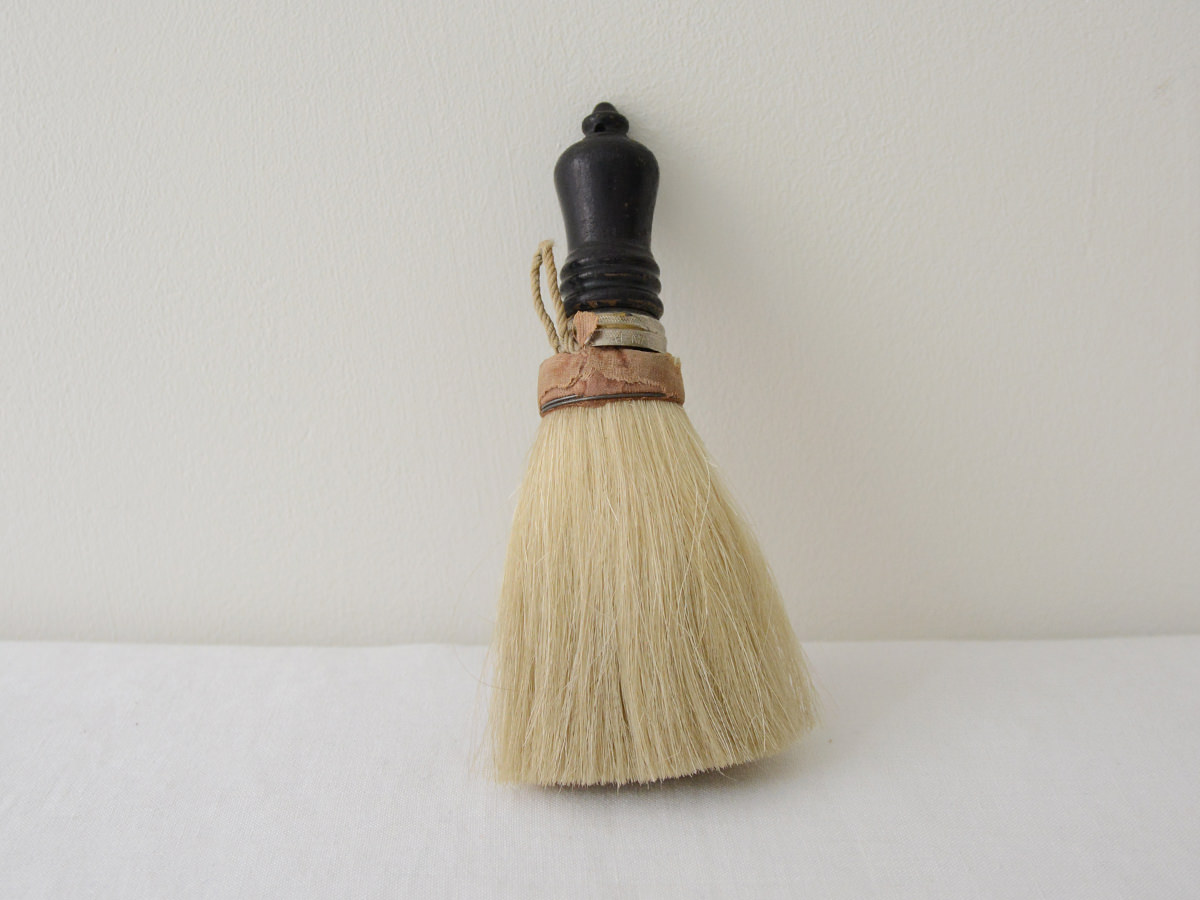 American Vintage Horse Hair Brush - MAKIE