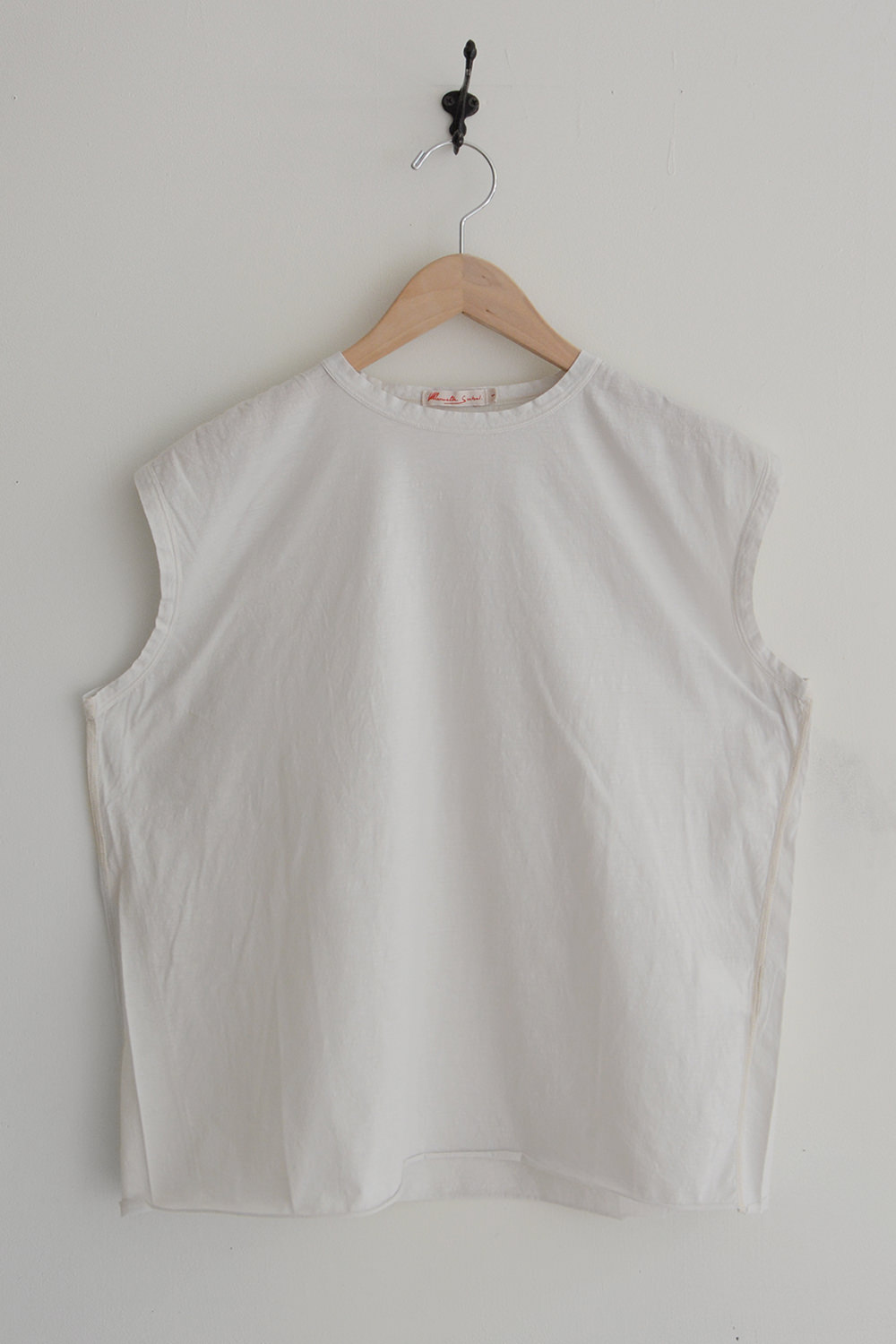 manuelle guibal tank tee caillou top picture