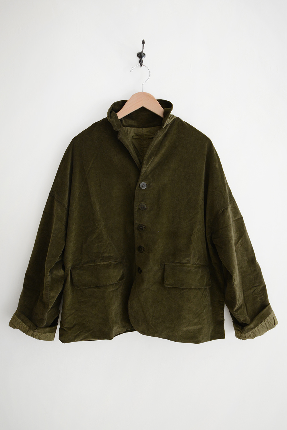 album di famiglia, u4231 women's velvet blazer in olive the top picture