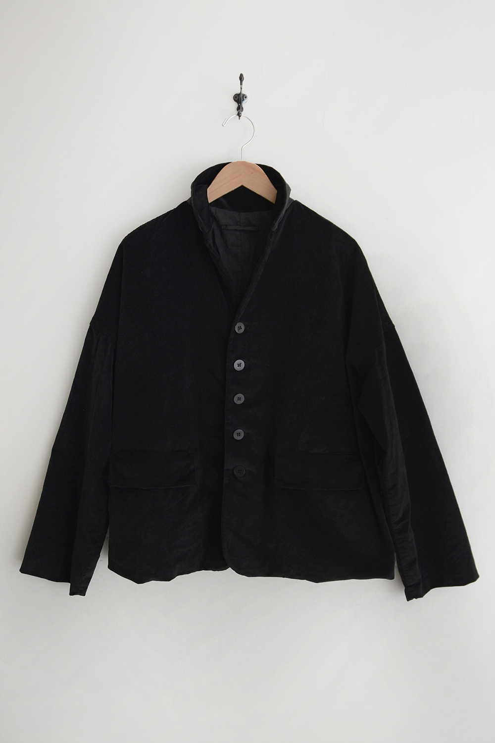 album di famiglia, u4231 women's velvet blazer in slate black the top picture