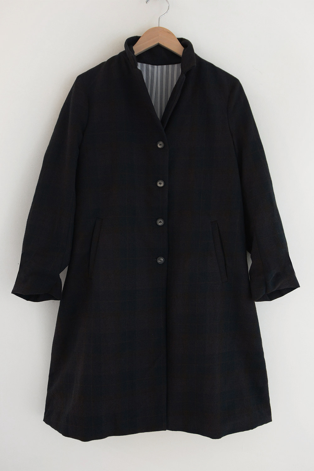 bergfabel farmer coat dark check top picture