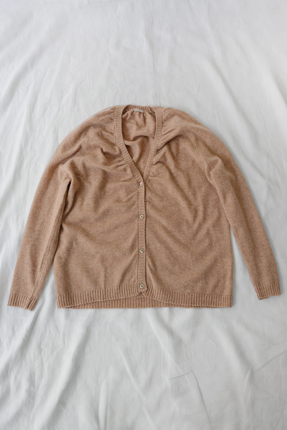 Cashmere Gathered Cardigan a Top Picture