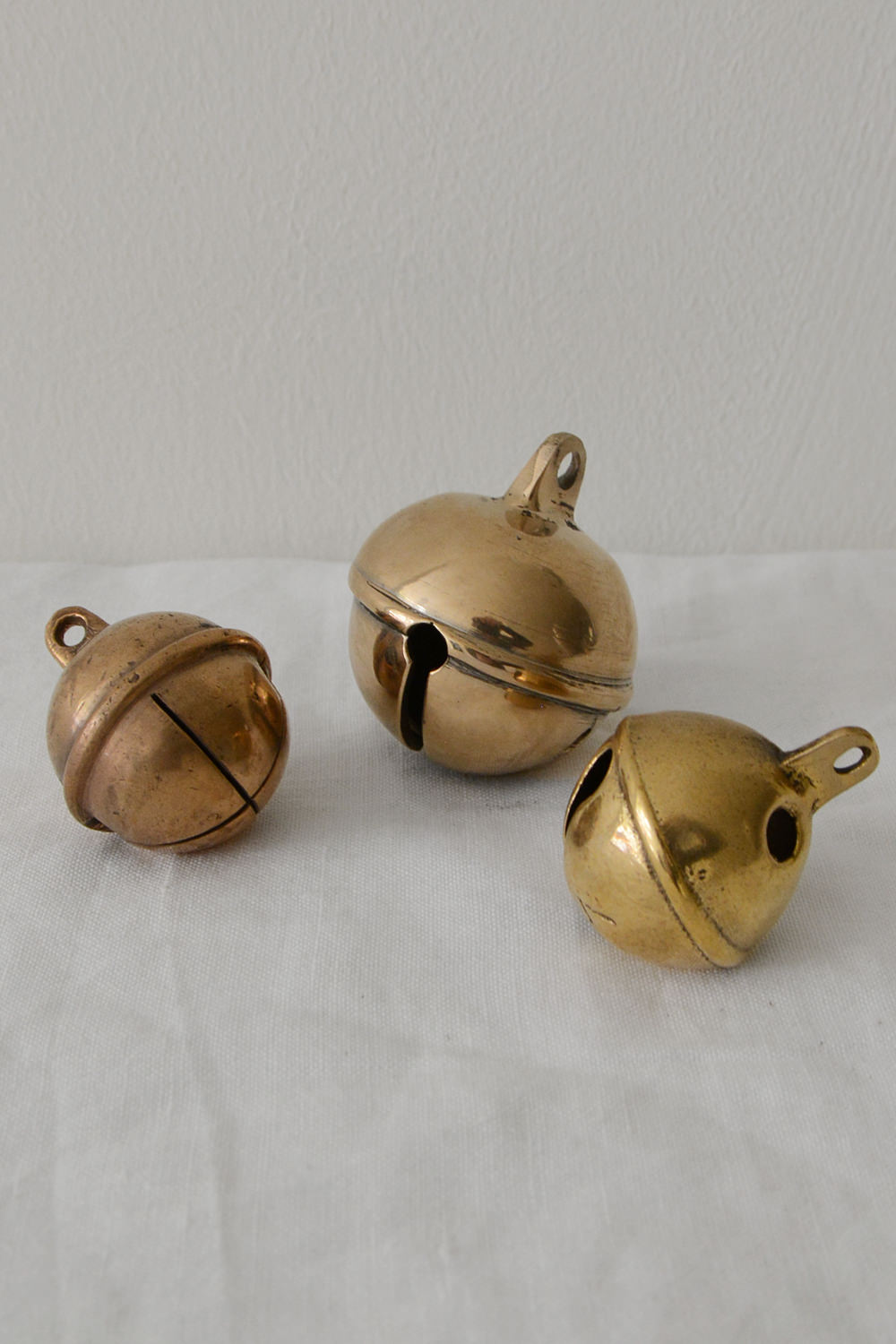 Vintage Crotal Sleigh Bell 2 inch Diameter Top Pictures
