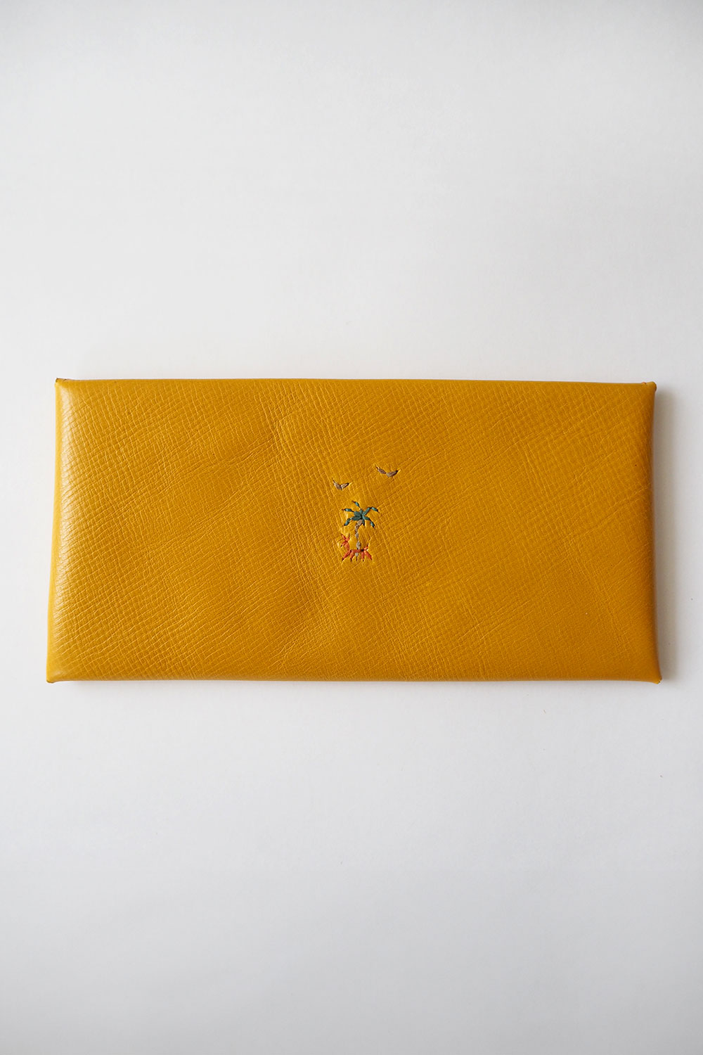 Henri, Long Wallet Palm Tree Stitches - Yellow T25