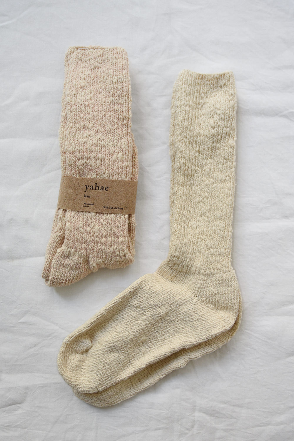 Yahae, Garabou Organic Cotton Socks - Sakura and Natural
