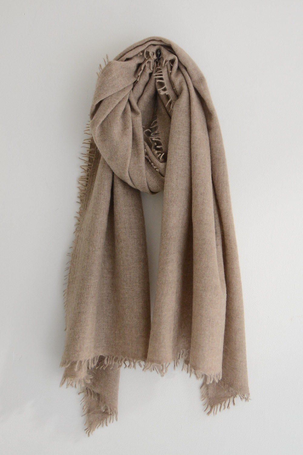 MAKIE, Cashmere Felted Scarf Large - Sand