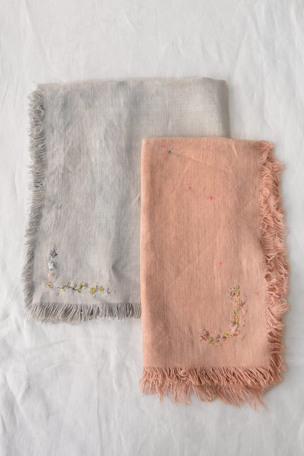 Antonia Rossi, Embroidered Linen Napkins - Gray and Pearl Pink