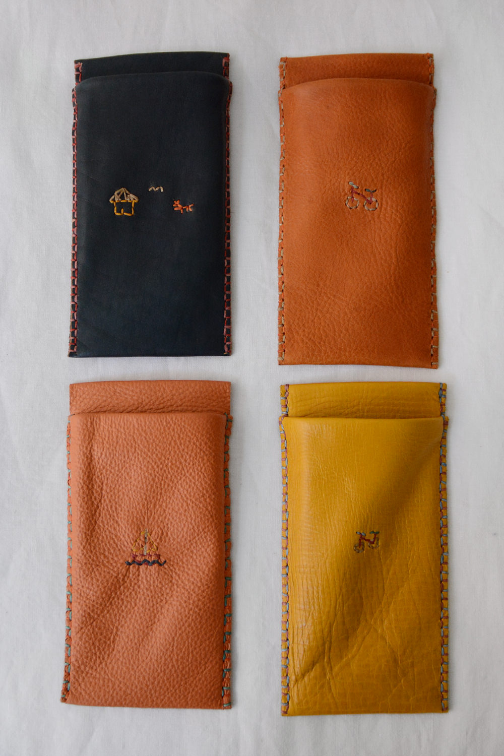 Henri, Book / Glasses Case #012