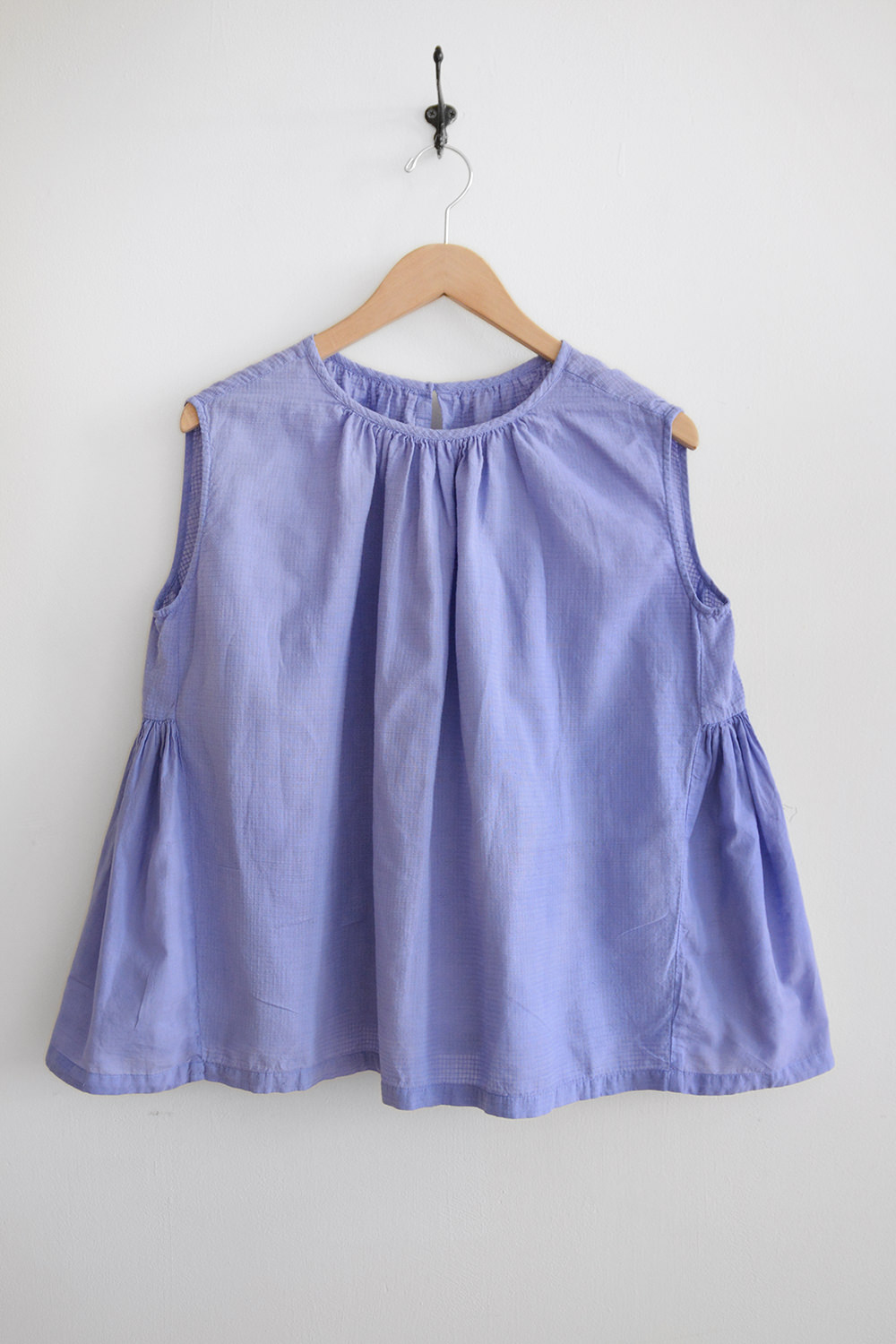 MAKIE, Dyed Sleeveless Blouse Camila - Lavender