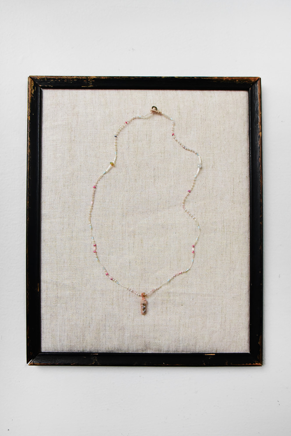 Antonia Rossi, Venetian Micro Beads Necklace with a Charm - 25_056