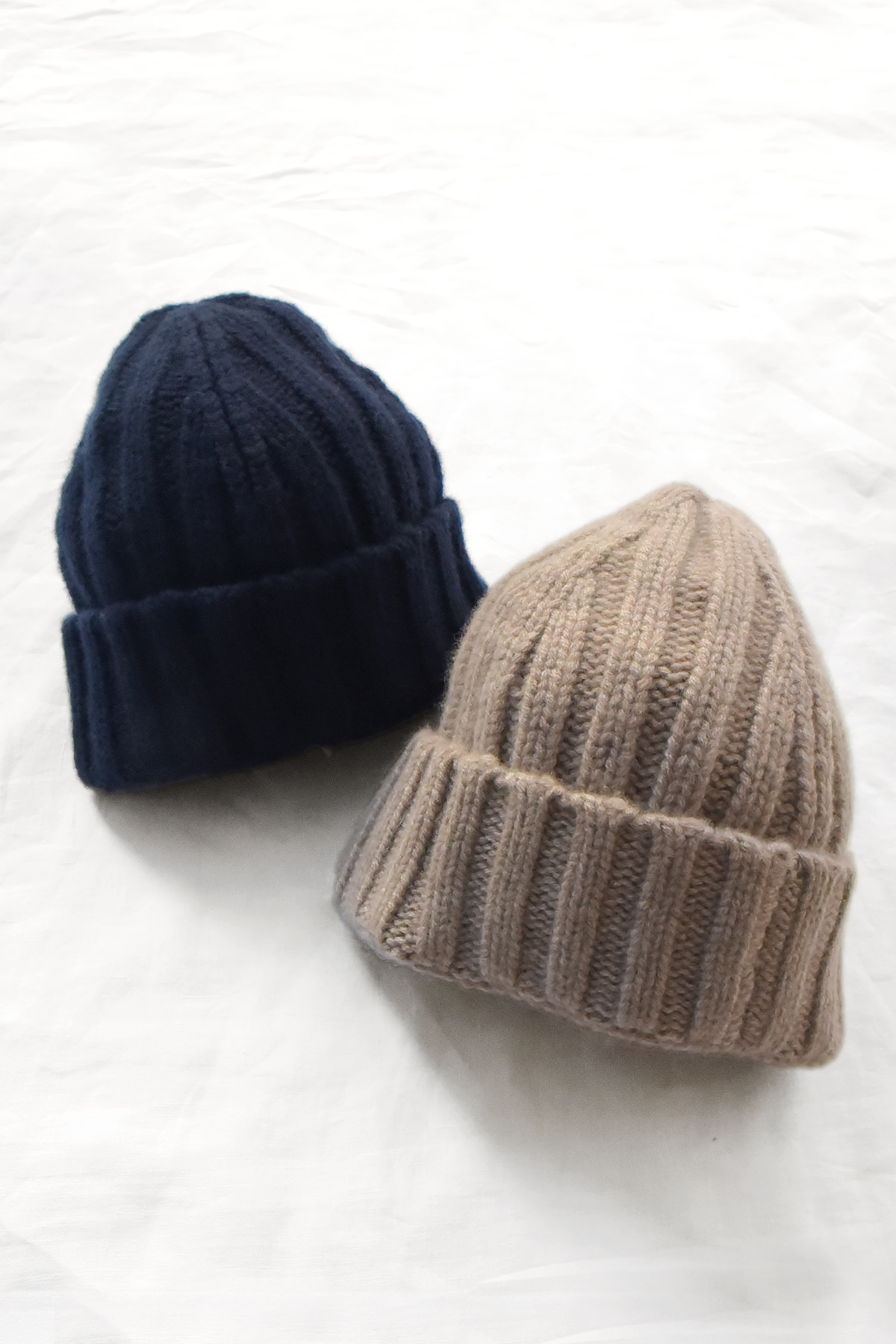 MAKIE, Cashmere Hat - Navy and Beige