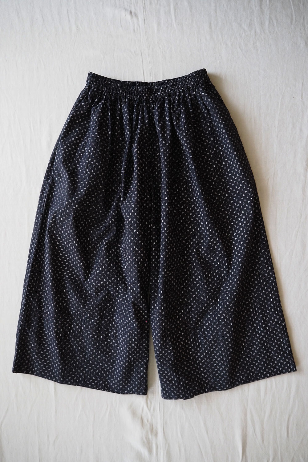 Aodress, Wide Pants Gina - Navy Polka Dot