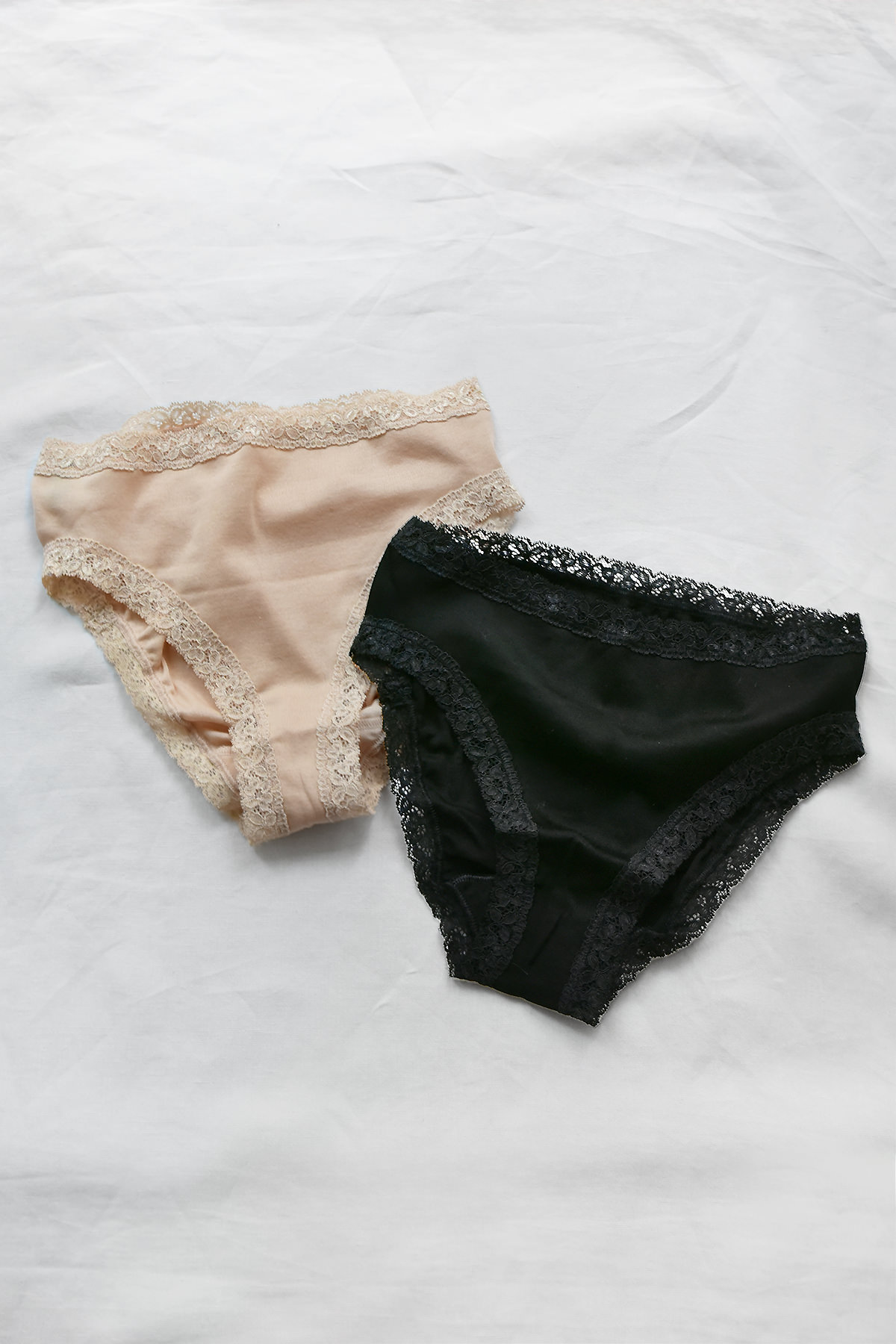 Oscalito, Middle Rise Brief w/ Lace 309 - Skin and Black