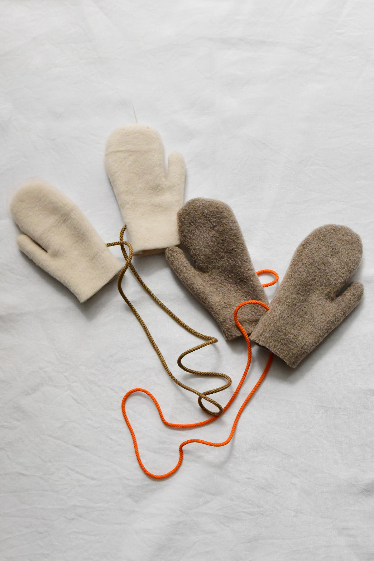 Fleece Mittens - Ivory and Beige
