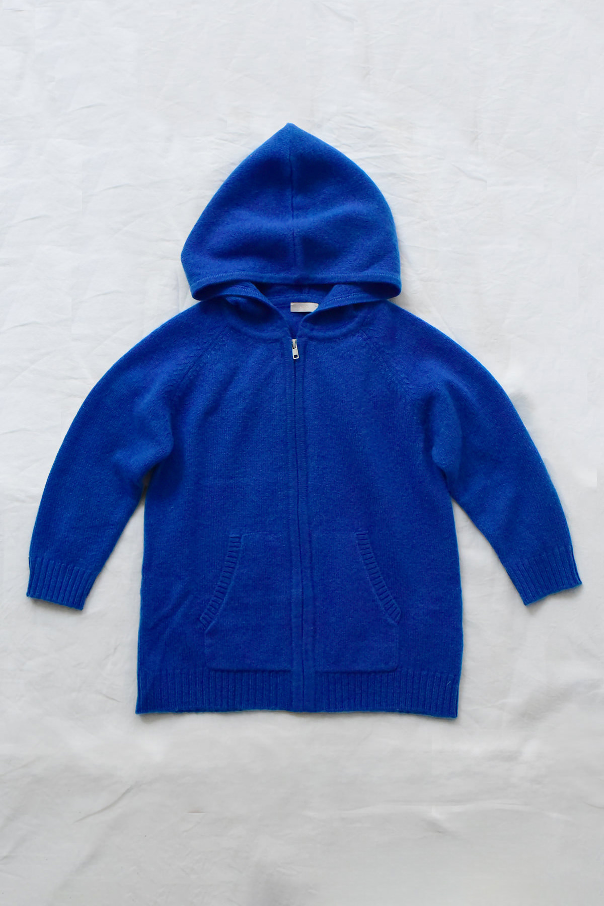 Blue cashmere zip-up hoodie with hood and front pockets