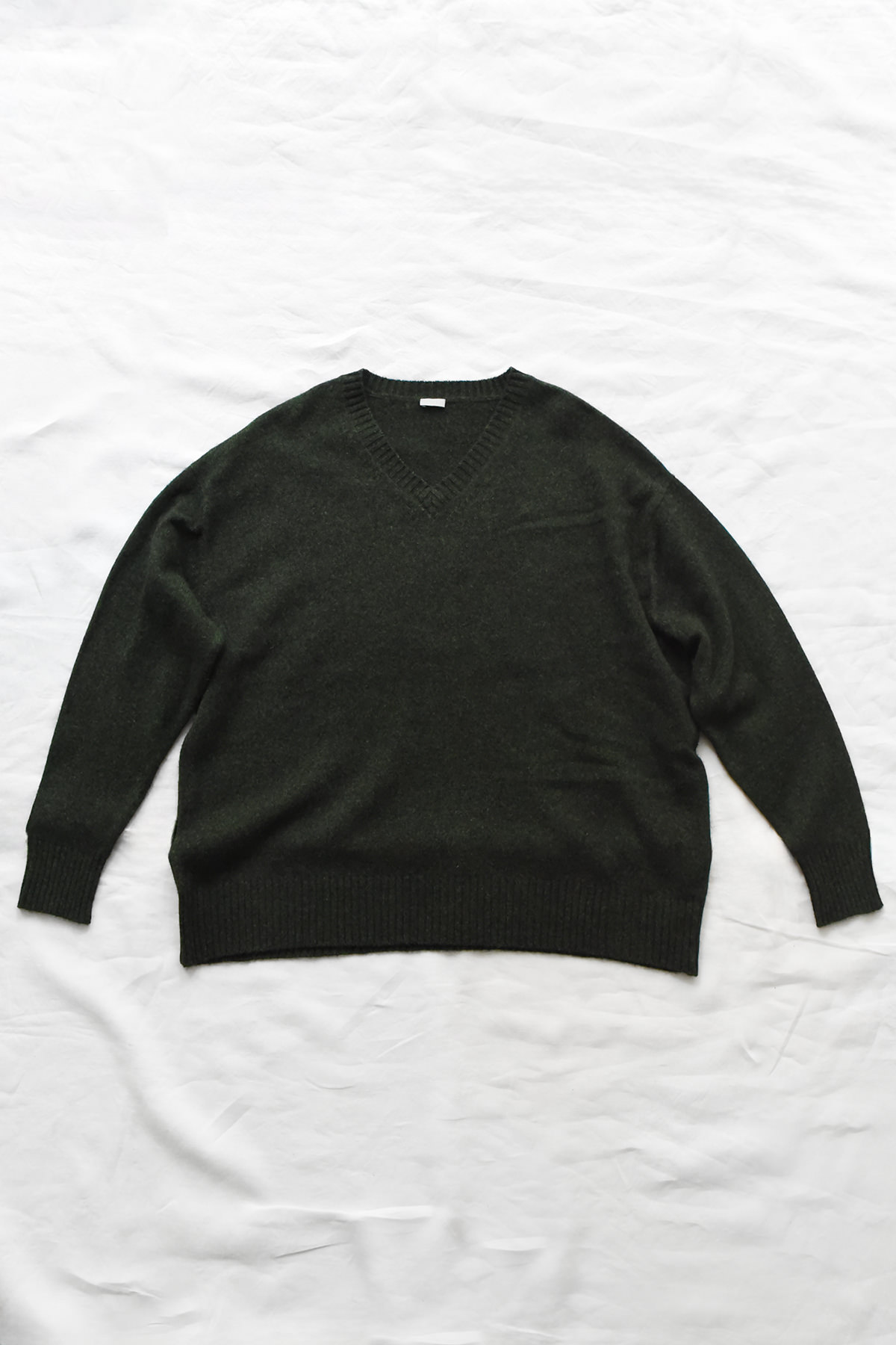 Oversized V-neck sweater in 100% yak wool with tonal elbow patches
