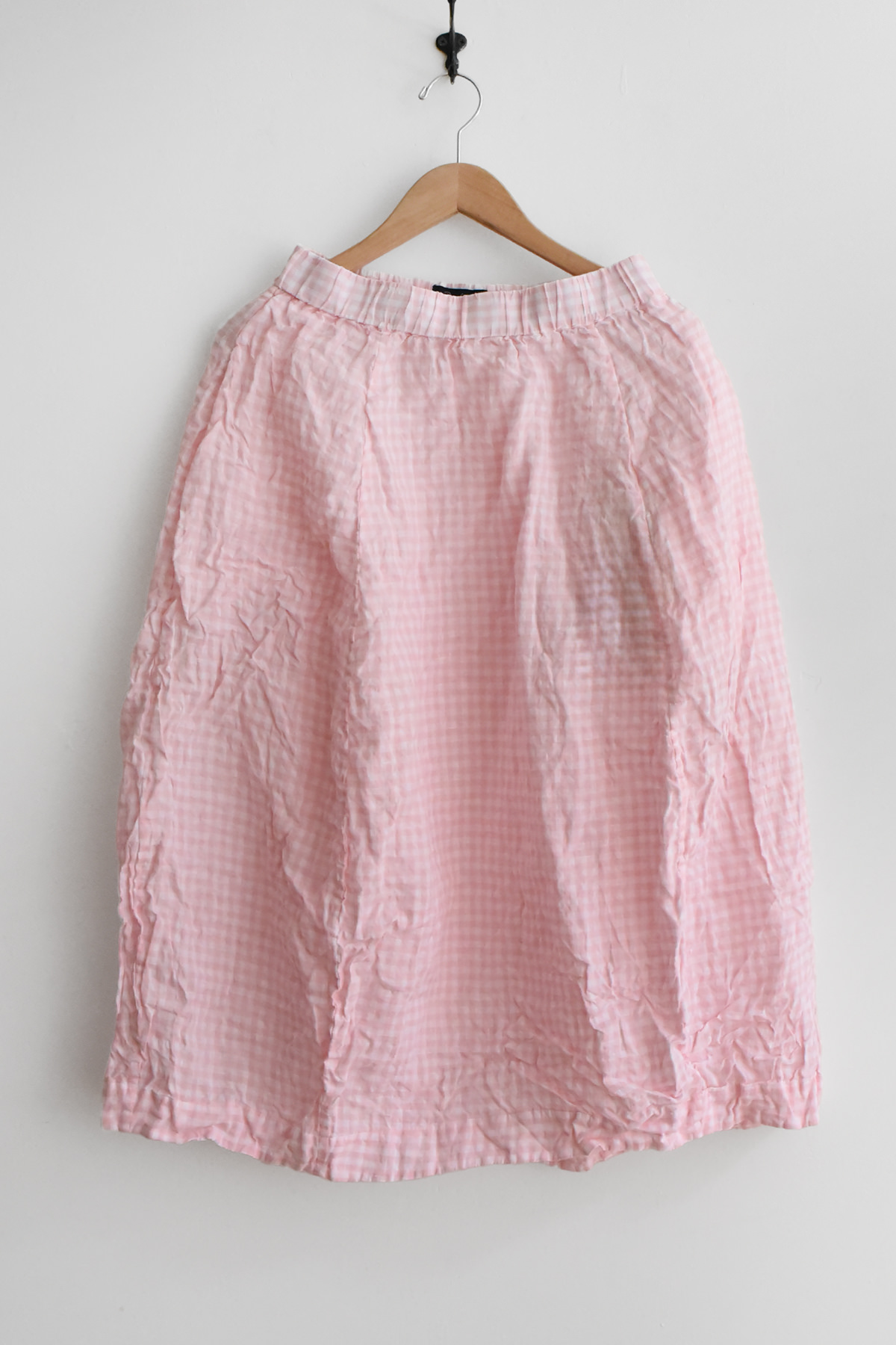 Pink check linen skirt with elastic waistband by Bergfabel, made in Italy