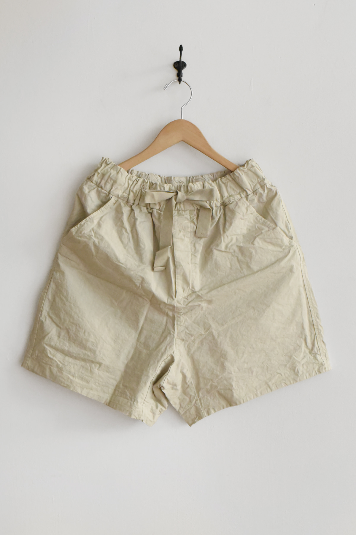 Album di Famiglia cotton shorts mauve elastic waist ribbon detail relaxed fit made in Italy minimalist shorts