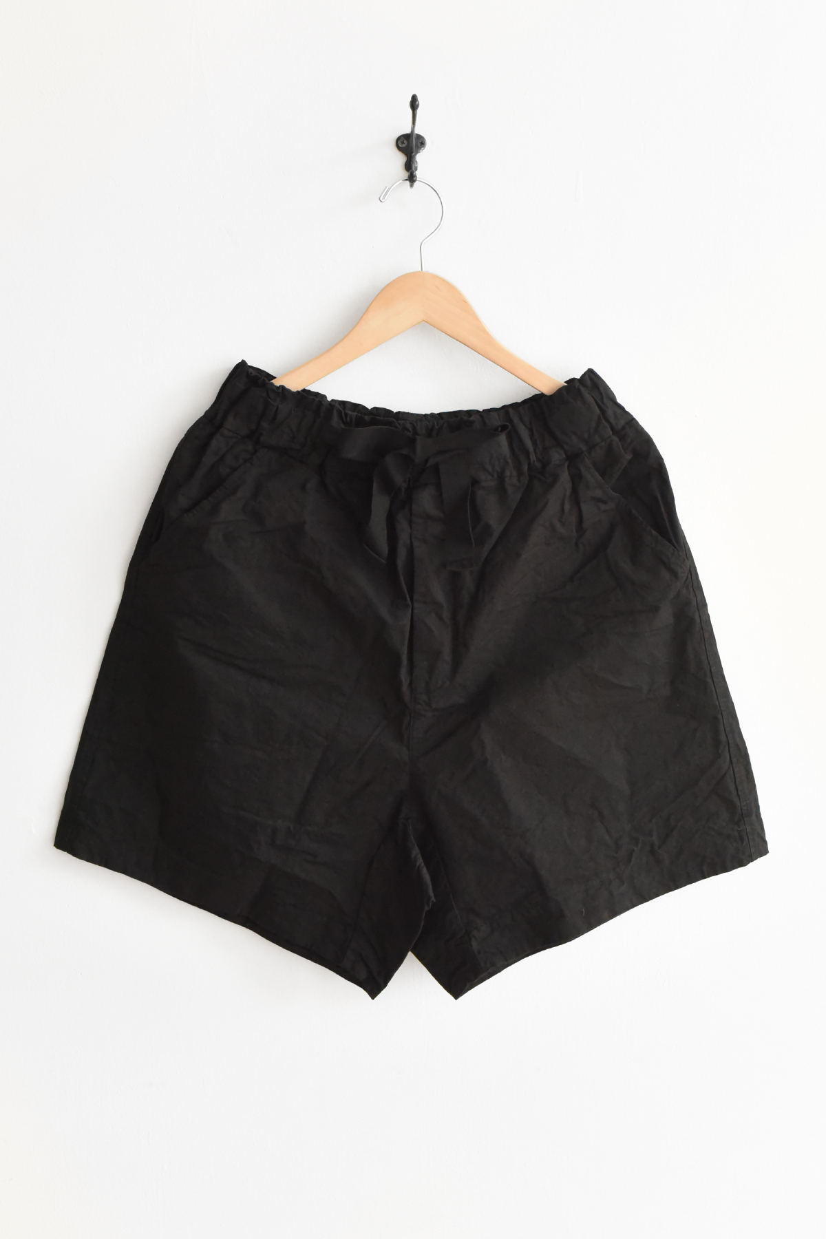 Album di Famiglia cotton shorts mauve elastic waist ribbon detail relaxed fit made in Italy minimalist shorts