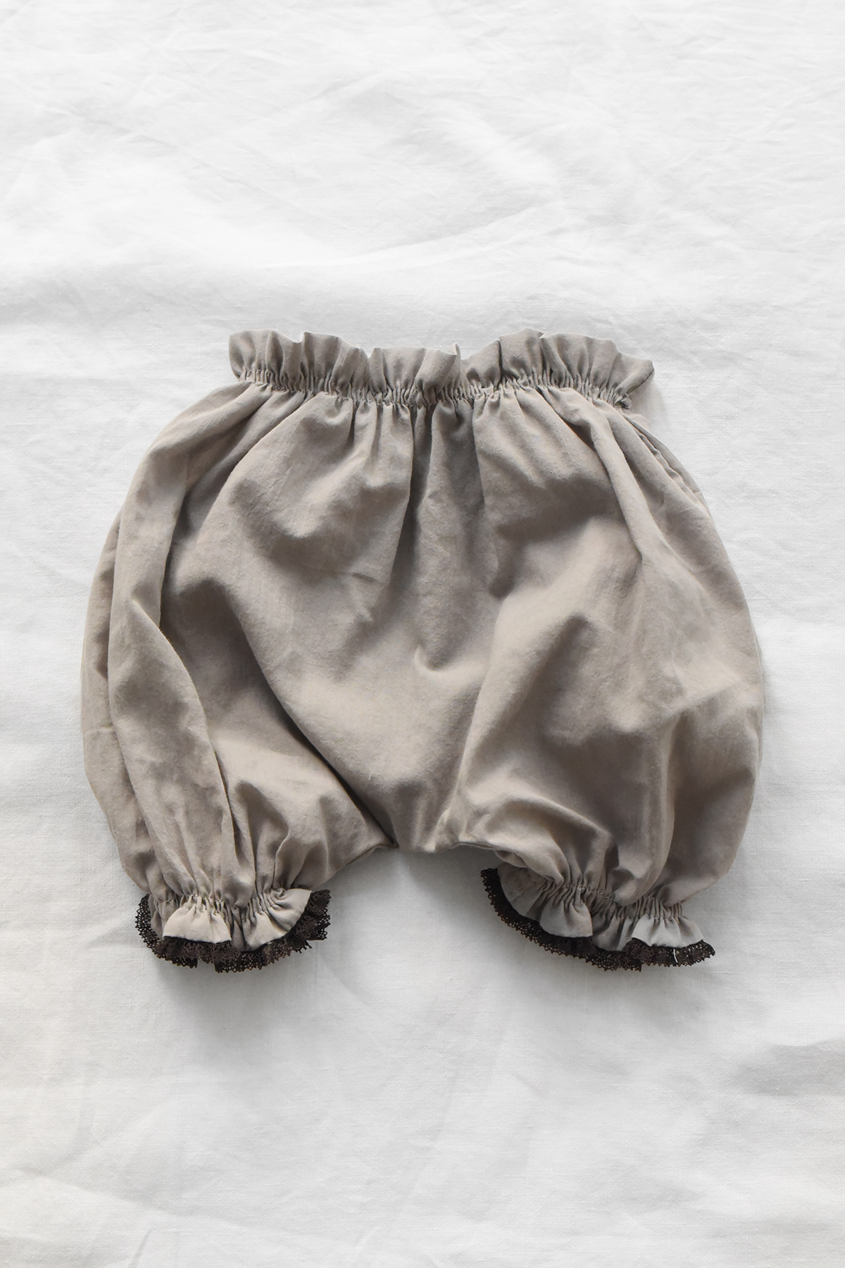 lightweight cotton baby bloomers breathable fabric texture