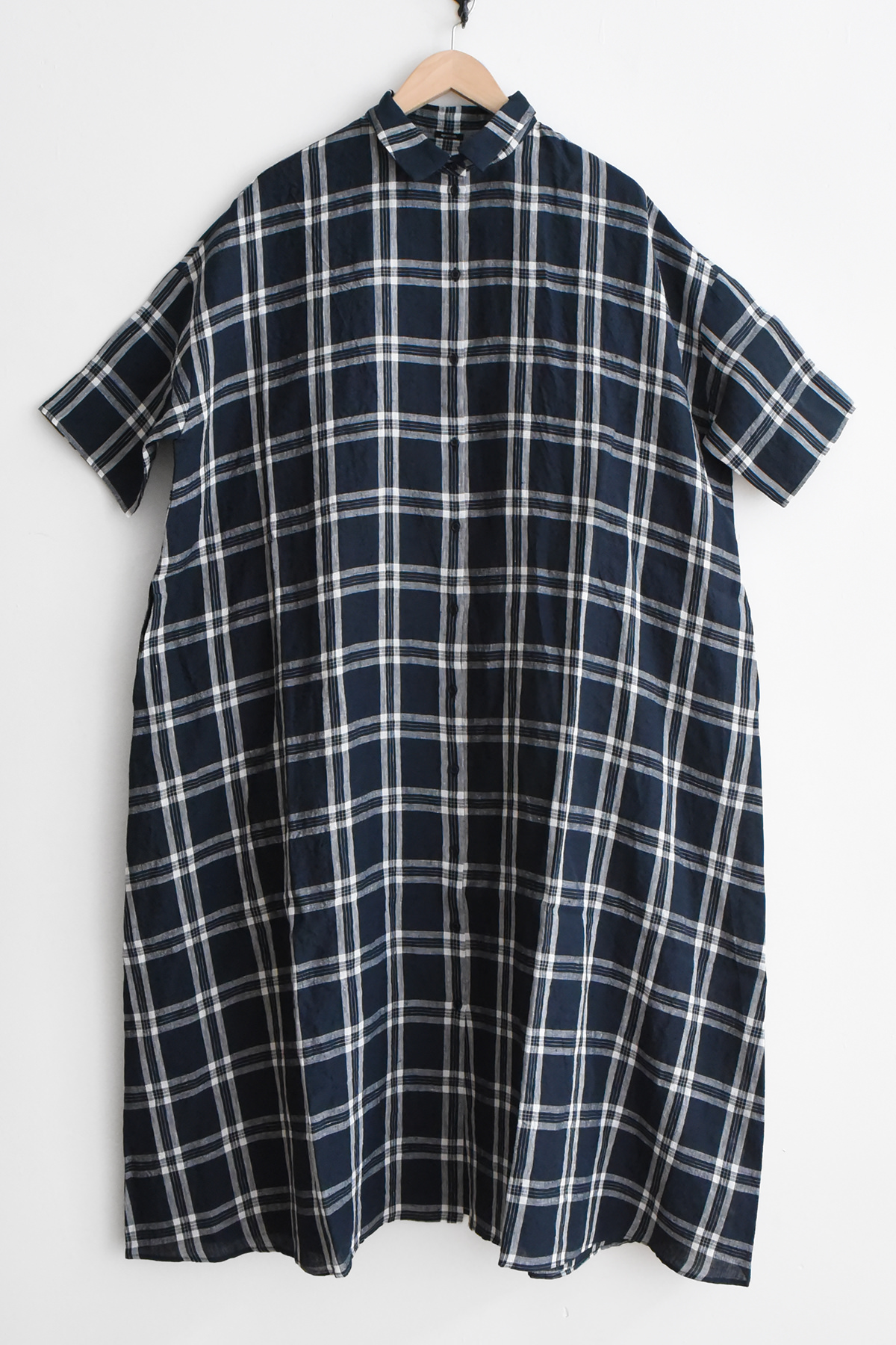 Apuntob navy check linen dress made in Italy