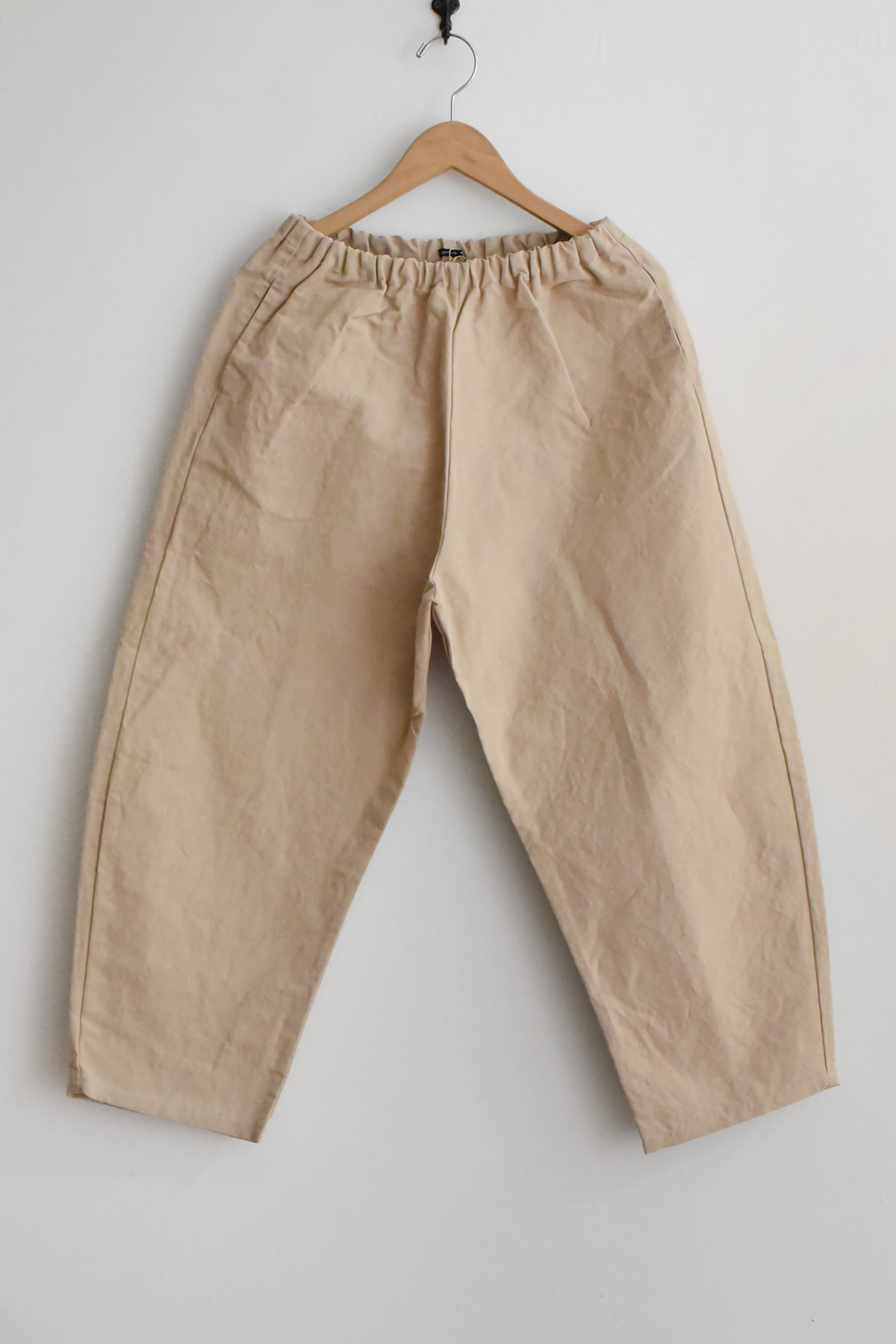 apuntob (a.b), P540 Trousers - Cappuccino