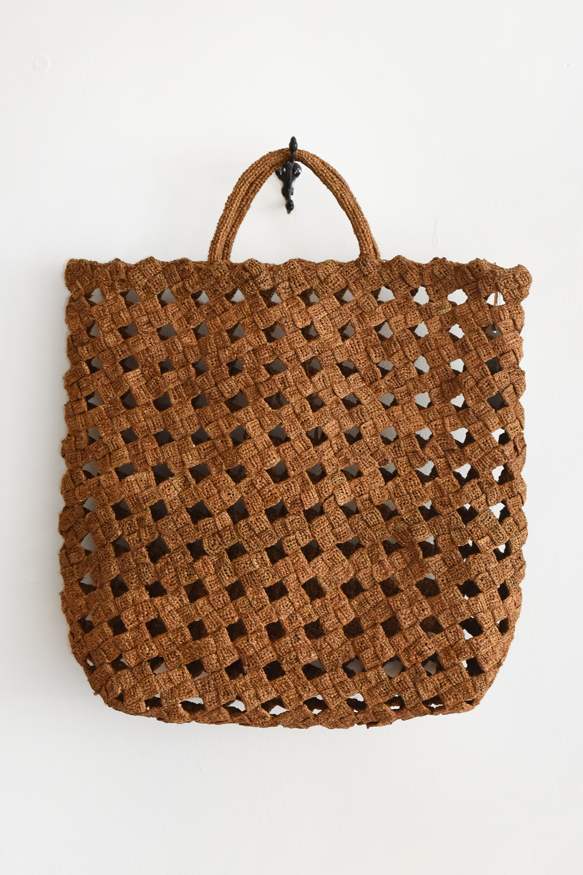 Sophie Digard hand crocheted raffia tote bag in Tobacco