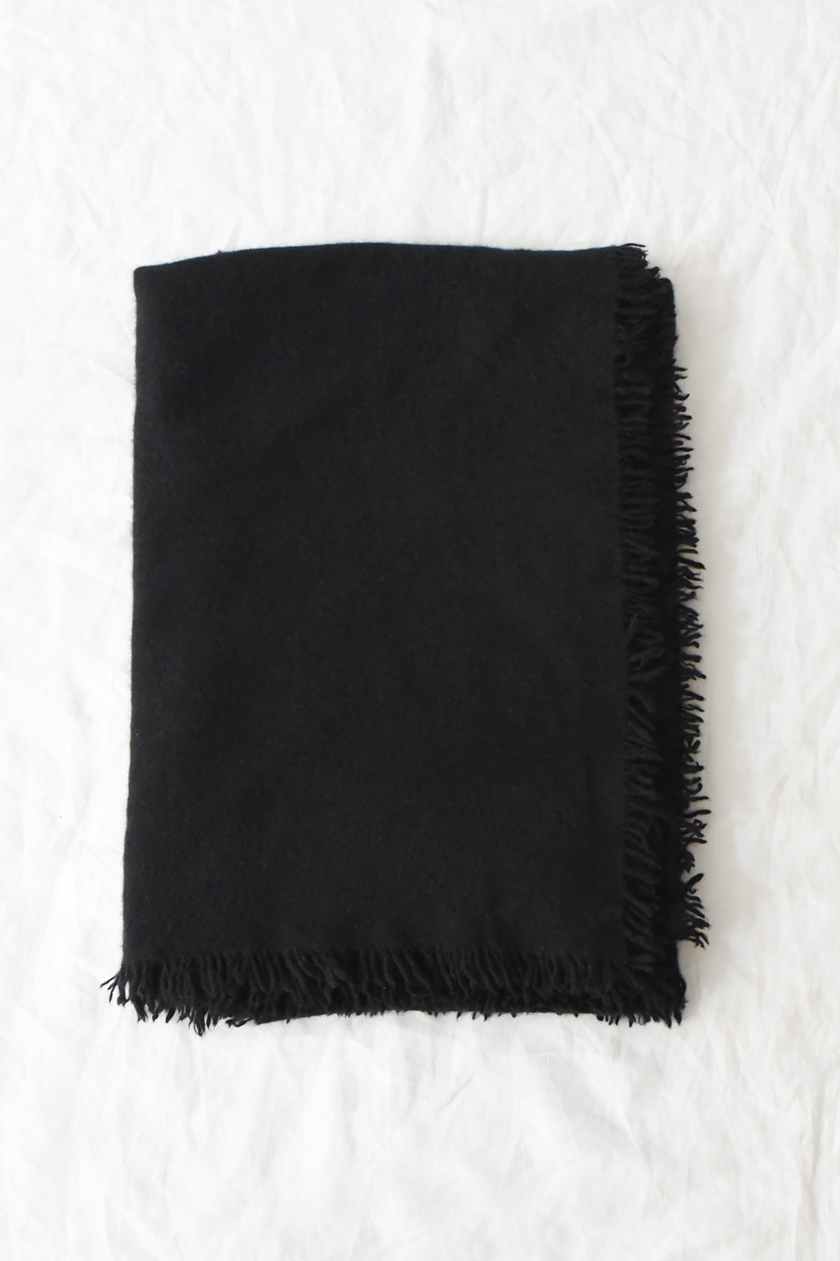 Black felted cashmere scarf