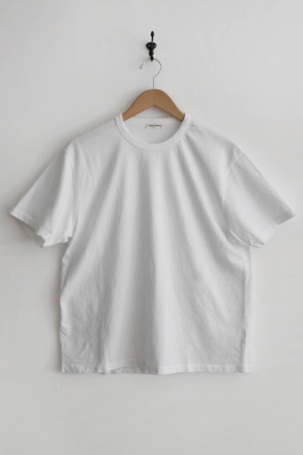 Places and Spaces white Zimbabwe cotton short sleeve T-shirt
