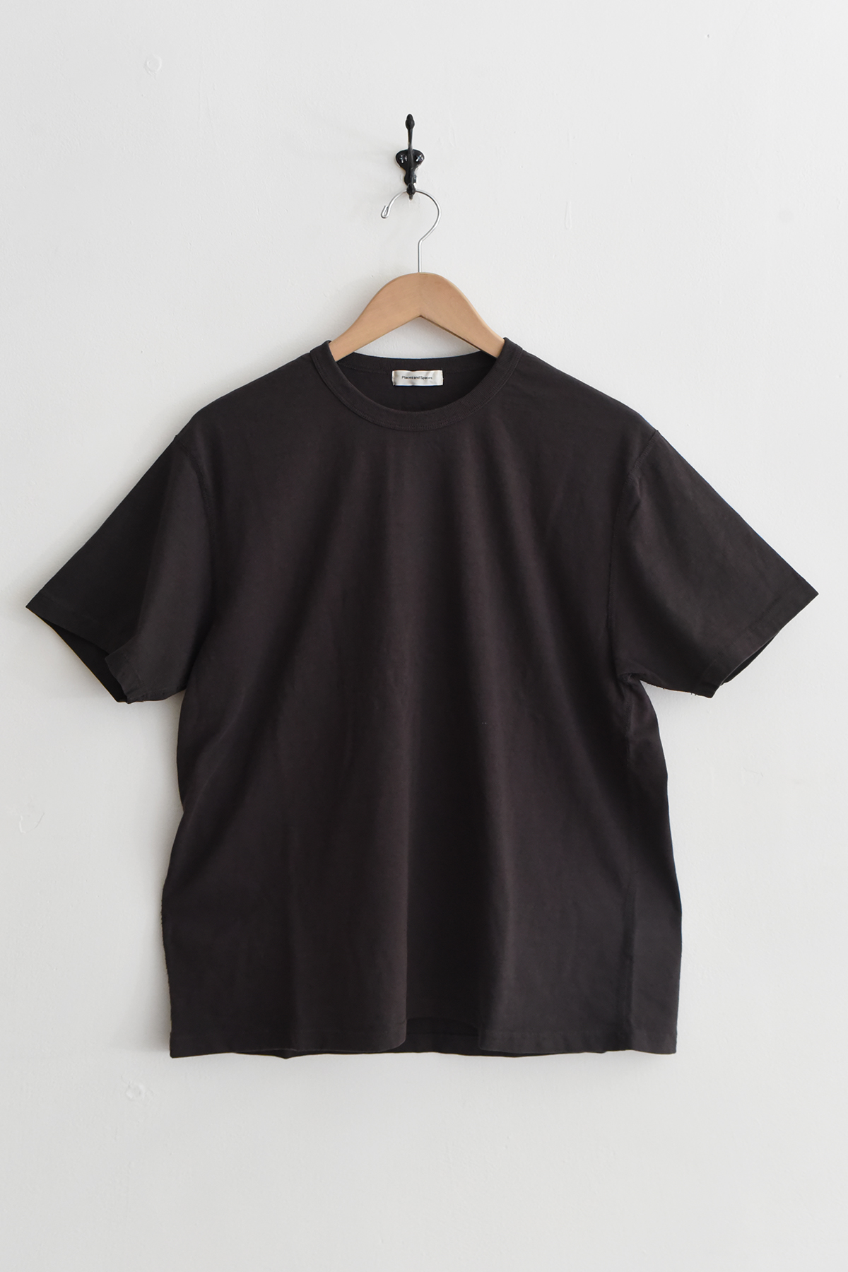 Places and Spaces white Zimbabwe cotton short sleeve T-shirt
