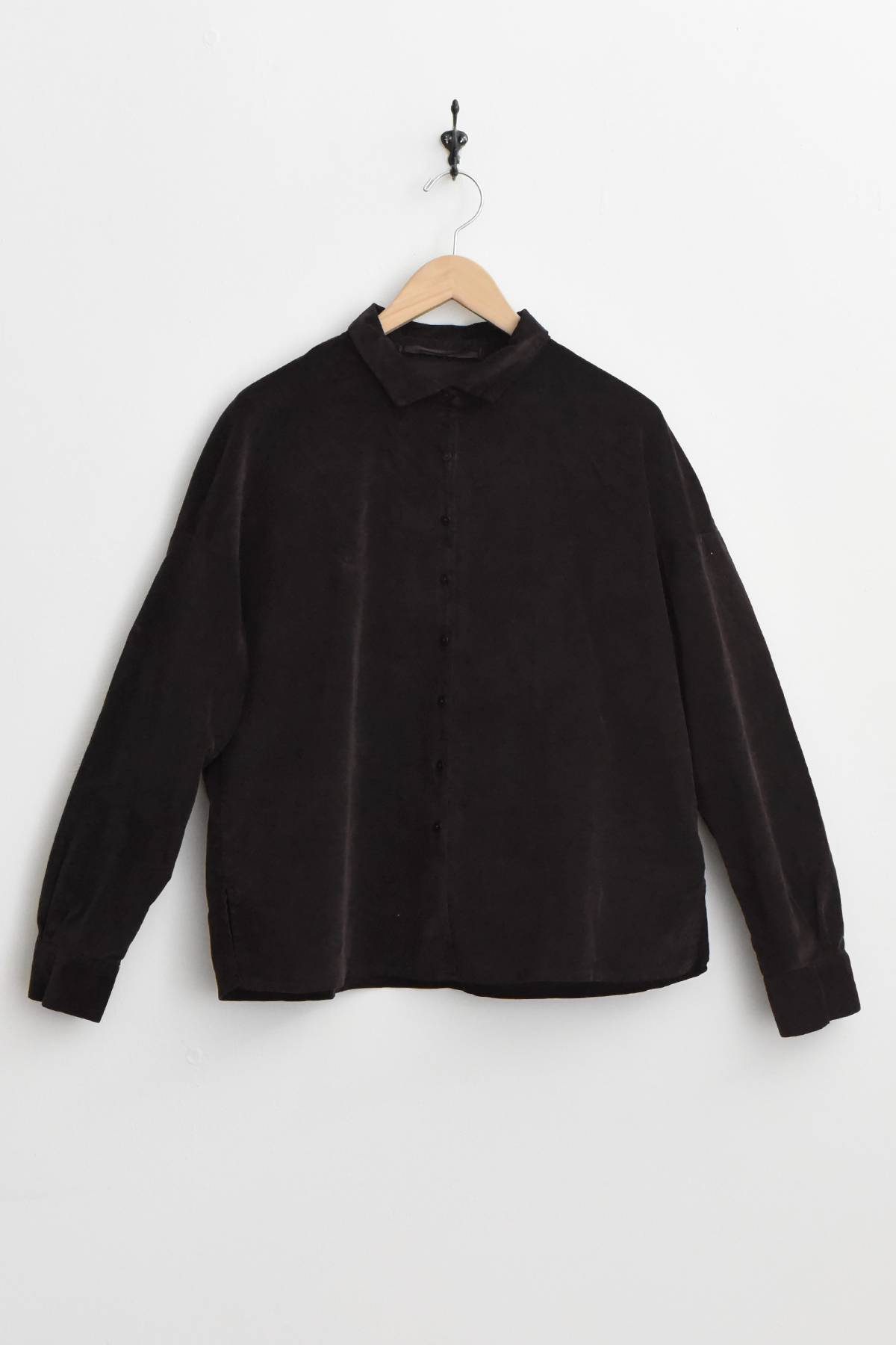 Album di Famiglia Short Collar Shirt V in Brown cotton velvet